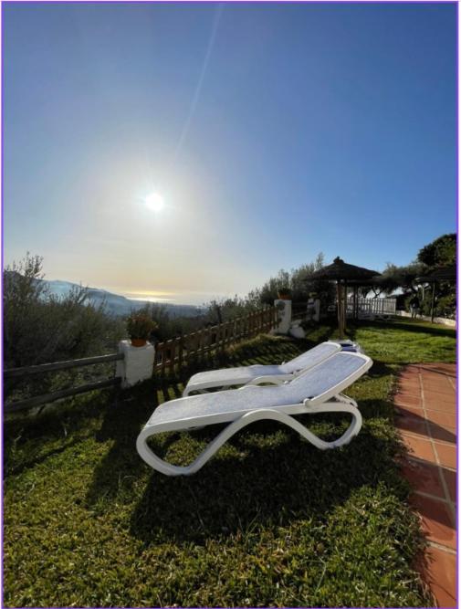 Hotel Rural Los Caracoles Фрихилиана Экстерьер фото