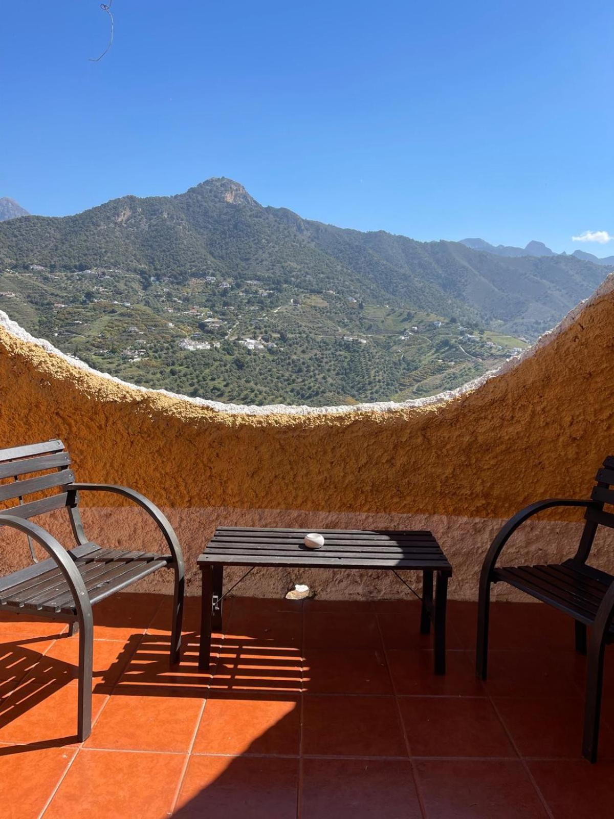 Hotel Rural Los Caracoles Фрихилиана Экстерьер фото